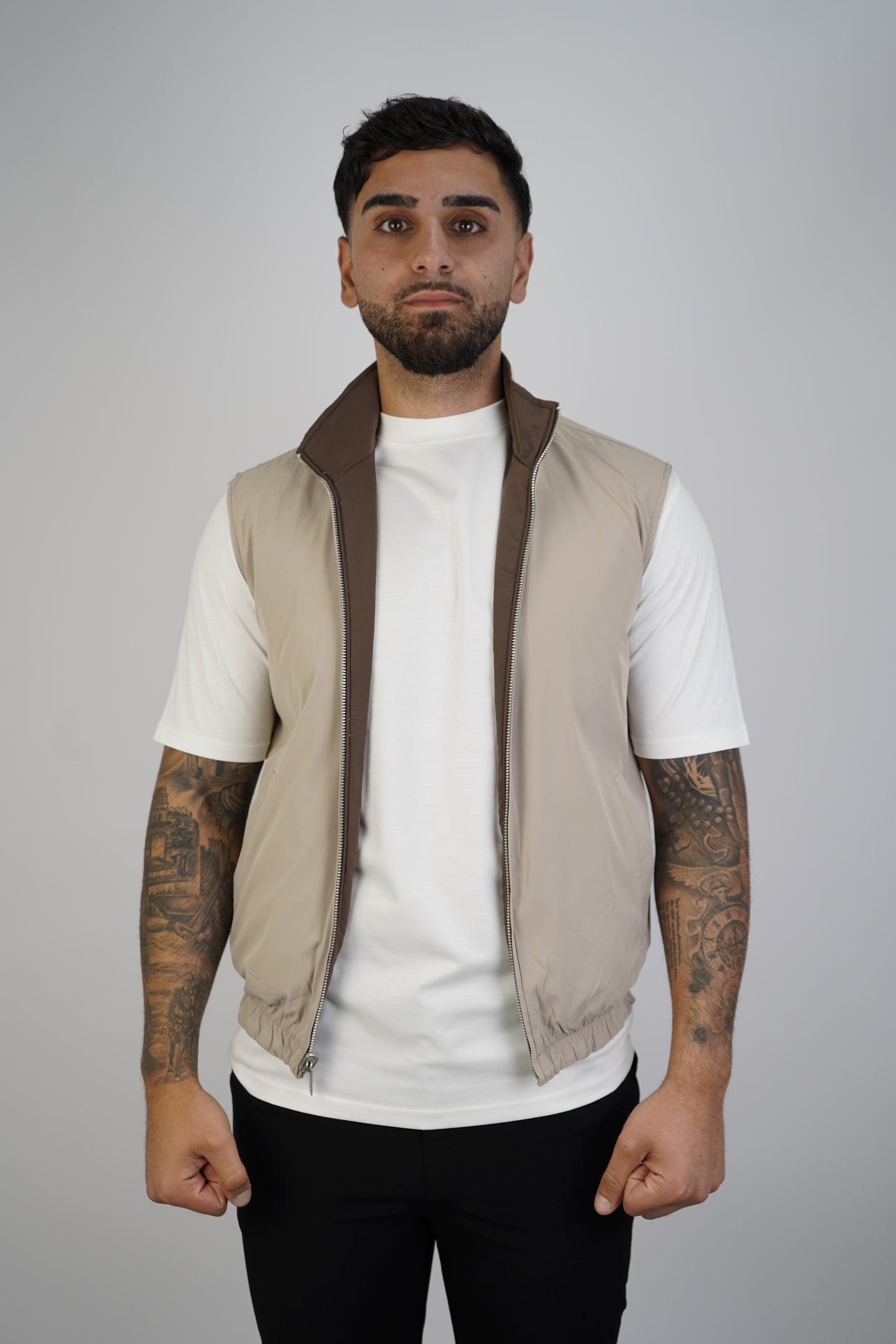 BRAUN / BEIGE WENDE-STEPPWESTE