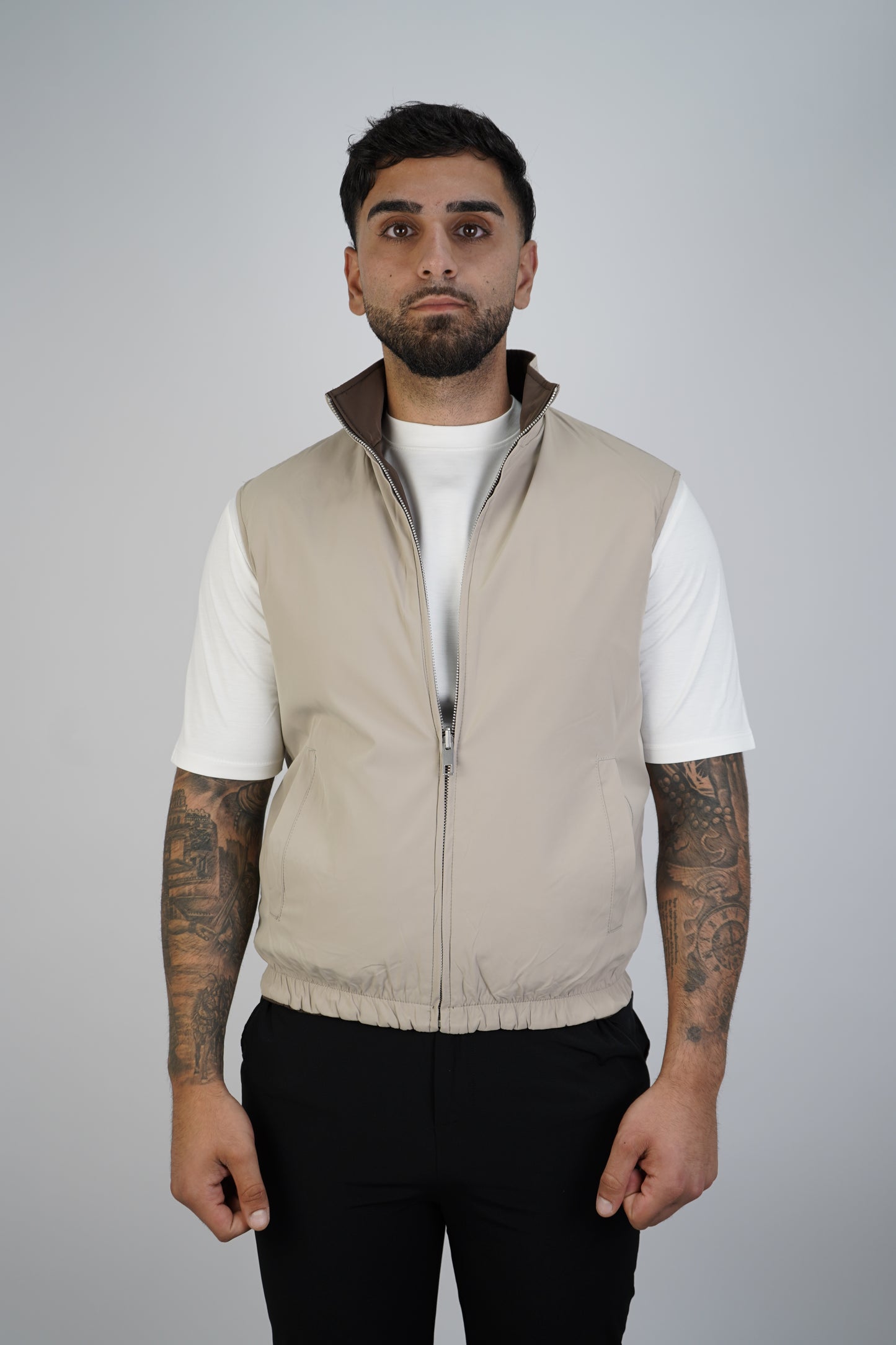 BRAUN / BEIGE WENDE-STEPPWESTE