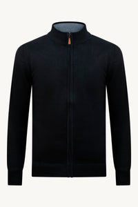 SCHWARZE STRICKWESTE MIT ZIPPER – GRAUER KRAGEN